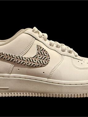 Nike Air Force 1 ’07 LV8